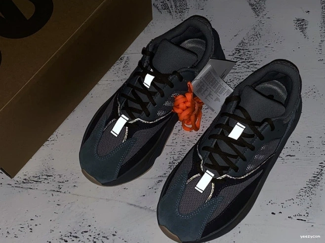 Blue Adidas Yeezy Boost 700 FW2499 Teal 1122